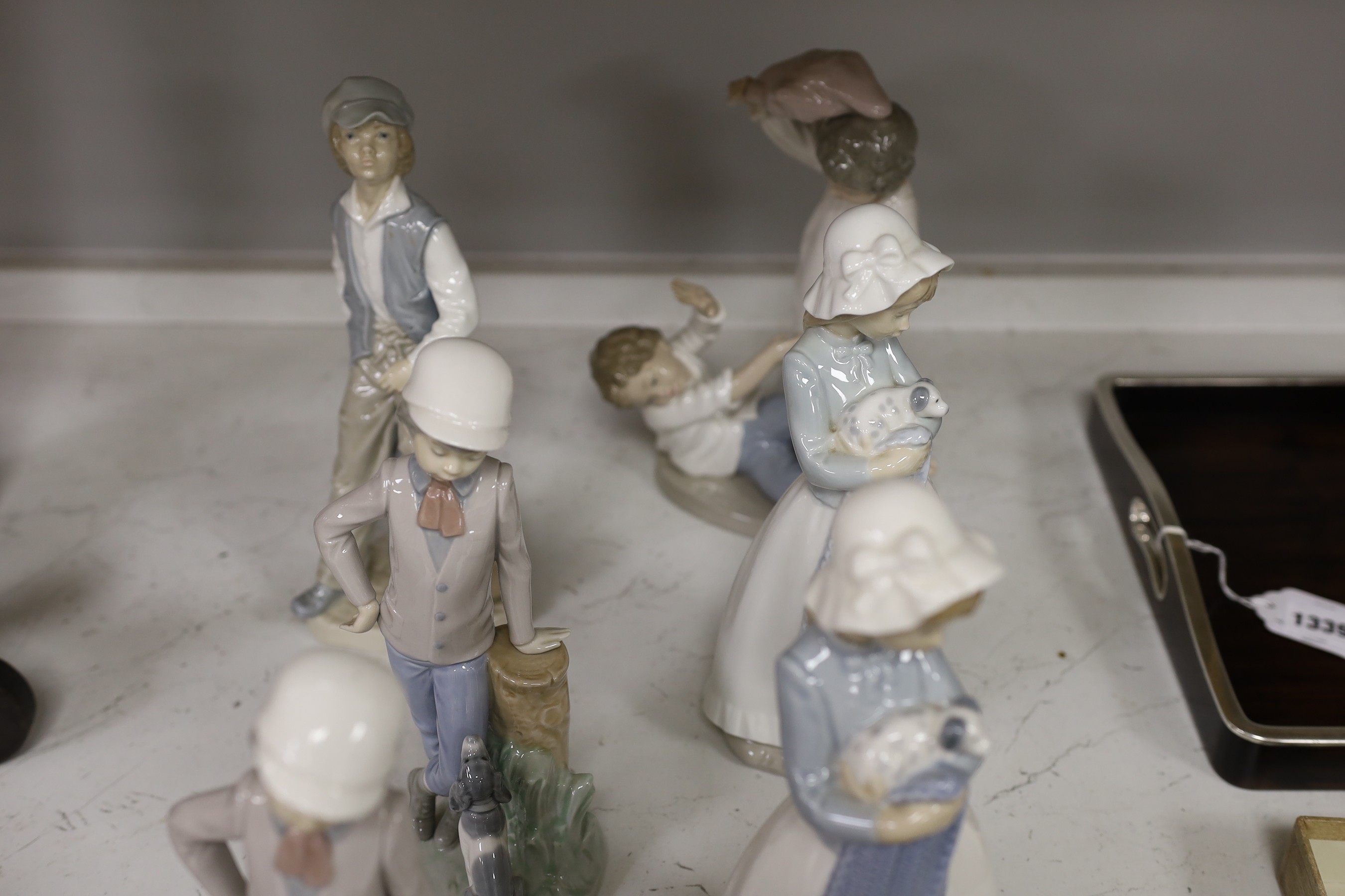 Eight Nao figures